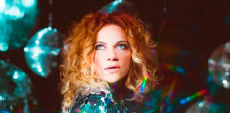 Nikka Costa celebra a importância do amor em todas as suas formas no single “It’s Just Love”