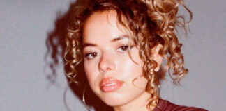 Nilüfer Yanya expressa a urgência em relação ao tempo e ao amor no single “Like I Say (I runaway)”