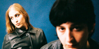 RINSE e Hatchie exploram as vulnerabilidades do amor no single “Kiss Me (Kill Me)”
