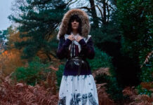 Bat for Lashes lança o single “At Your Feet” do álbum ‘The Dream of Delphi’