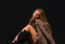 Romy Mars, filha de Sofia Coppola e Thomas Mars, lança o EP de estreia ‘Stuck Up’