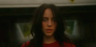 Billie Eilish vive um relacionamento conturbado no videoclipe de “CHIHIRO”