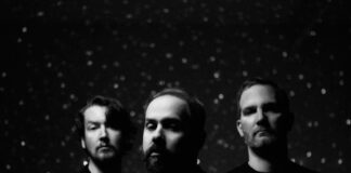 Cigarettes After Sex canta sobre sexo e desejos lascivos no single “Baby Blue Movie” do álbum ‘X’s’