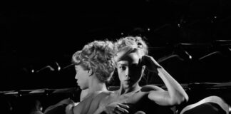 9 discos para ouvir hoje: Zsela, John Grant, Normani, Moby, This Is Lorelei e mais