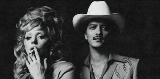 Lady Gaga e Bruno Mars cantam o desejo de estar ao lado da pessoa amada no single “Die With A Smile”