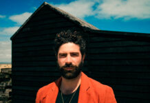 9 discos para ouvir hoje: Yannis & The Yaw, Paris Paloma, John Legend, Los Bitchos e mais