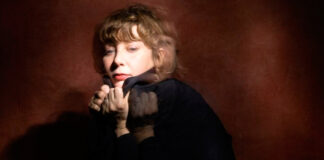 Katrina Ford anuncia o álbum de estreia ‘H.E.A.R.T.’ e lança o single “Cry Wolf”