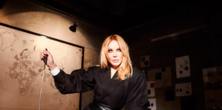 Kylie Minogue anuncia o álbum ‘Tension II’ e lança o single “Lights Camera Action”