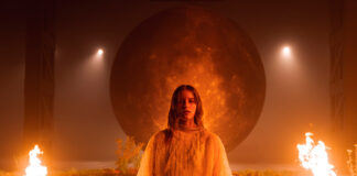Paris Paloma lança o single “the warmth” do álbum de estreia ‘Cacophony’