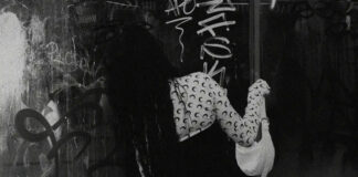 Allie X lança versão de “Off With Her Tits” com TR/ST, da edição deluxe de ‘Girl With No Face’
