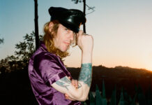 9 discos para ouvir hoje: Christopher Owens, Confidence Man, Kelly Lee Owens, Jordana e mais