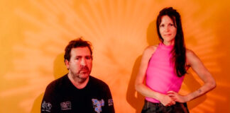Kaitlyn Aurelia Smith e Joe Goddard lançam o single “Rapid Fire” do EP colaborativo ‘Neptunes’