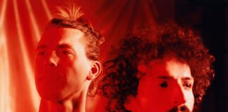 Rose Rose combina doses de funk, groove, synthwave e pop no EP de estreia ‘Eye To Eye’