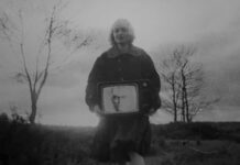 Everything Is Recorded lança o single “Swamp Dream #3”, com Clari Freeman-Taylor do mary in the junkyard