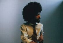 Yves Jarvis anuncia o álbum ‘All Cylinders’ e compartilha a charmosa faixa-título