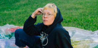 Daughter of Swords anuncia o álbum ‘Alex’ e lança o single “Talk To You”