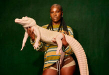 Doechii celebra a vitória no Grammy com o confiante single “Nosebleeds”