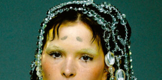 8 discos para ouvir hoje: Saya Gray, Basia Bulat, Youth Lagoon, Marble Raft e mais