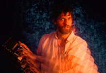 Tagua Tagua anuncia o álbum ‘RAIO’ e lança o single “Lado a Lado” com o White Denim