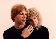 Tennis lança o single “At The Wedding” e anuncia o álbum ‘Face Down In The Garden’