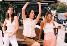 HAIM canaliza a angústia no single “Everybody’s trying to figure me out”