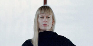 Jenny Hval retrata uma sensação de vazio e desorientação em “The artist is absent”