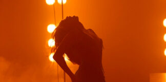 Miley Cyrus lança “End of the World”, single do álbum visual ‘Something Beautiful’