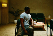 Khamari lança o single “Head in a Jar”, prévia do seu segundo álbum