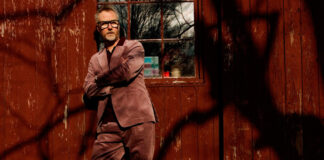 Matt Berninger lança “Inland Ocean”, single do álbum solo ‘Get Sunk’