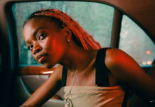 Hannah Jadagu canta o desejo de estar perto de quem se ama em “My Love”