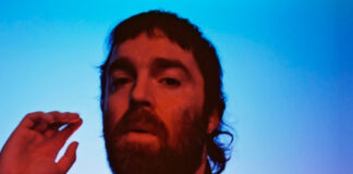 Chet Faker canta a dor de um coração partido no single “Far Side of The Moon”