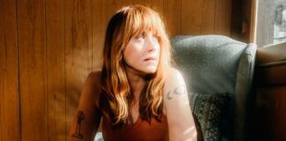 Flock of Dimes anuncia o álbum ‘The Life You Save’ e lança o single “Long After Midnight”