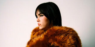 BENEE anuncia o álbum ‘Ur an Angel I’m Just Particles’ e lança o single “Cinnamon”