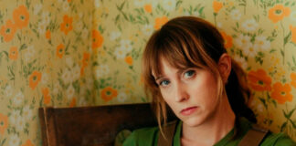 Flock of Dimes lança “Afraid”, single do álbum ‘The Life You Save’