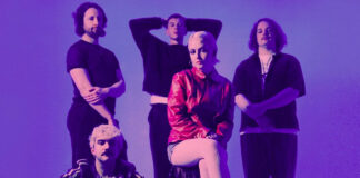 Just Mustard anuncia o álbum ‘WE WERE JUST HERE’ e lança a faixa-título