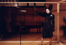 Allie X inicia nova era com o lançamento do single “Is Anybody Out There?”