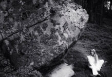 Anna von Hausswolff canta sobre os riscos do compromisso em “Facing Atlas”