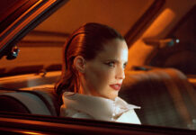 Anna Calvi retorna com o cover de “I See A Darkness” em parceria com Perfume Genius