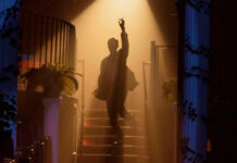 Art d’Ecco apresenta cover de “Video Life”, clássico de Chris Spedding