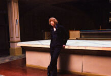 Daniel Avery lança o single “The Ghost of Her Smile” com Julie Dawson, do NewDad