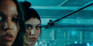 Oklou anuncia edição deluxe do álbum ‘choke enough’ e lança faixa com FKA twigs