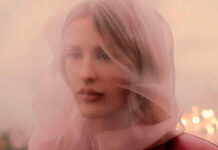 Ellie Goulding reencontra o sentido da vida e da própria cura em “Destiny”