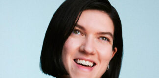 Romy lança “Love Who You Love”, uma canção de amor orgulhosamente queer