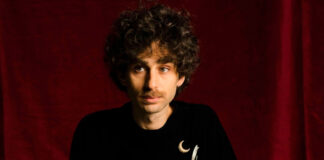 Sessa lança o single “Dodói” do álbum ‘Pequena Vertigem de Amor’