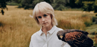 Avalon Emerson & the Charm anuncia o álbum ‘Written into Changes’ e lança o single “Jupiter and Mars”