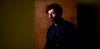 José González anuncia o álbum ‘Against The Dying Of The Light’ e revela a faixa-título