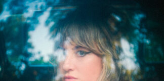 Lindsey Troy, do Deap Vally, lança o single solo “Love Is Deeper”