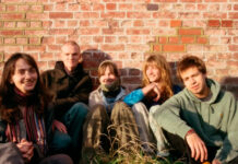 1000 Rabbits, aposta do selo Young, lança o single de estreia “Virgin Soil”