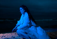 Gia Margaret anuncia o álbum ‘Singing’ e lança o single “Everyone Around Me Dancing”