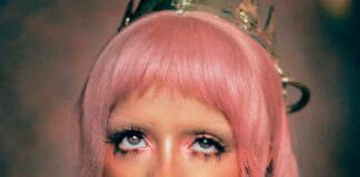 Melanie Martinez critica a fama precoce no single “DISNEY PRINCESS”